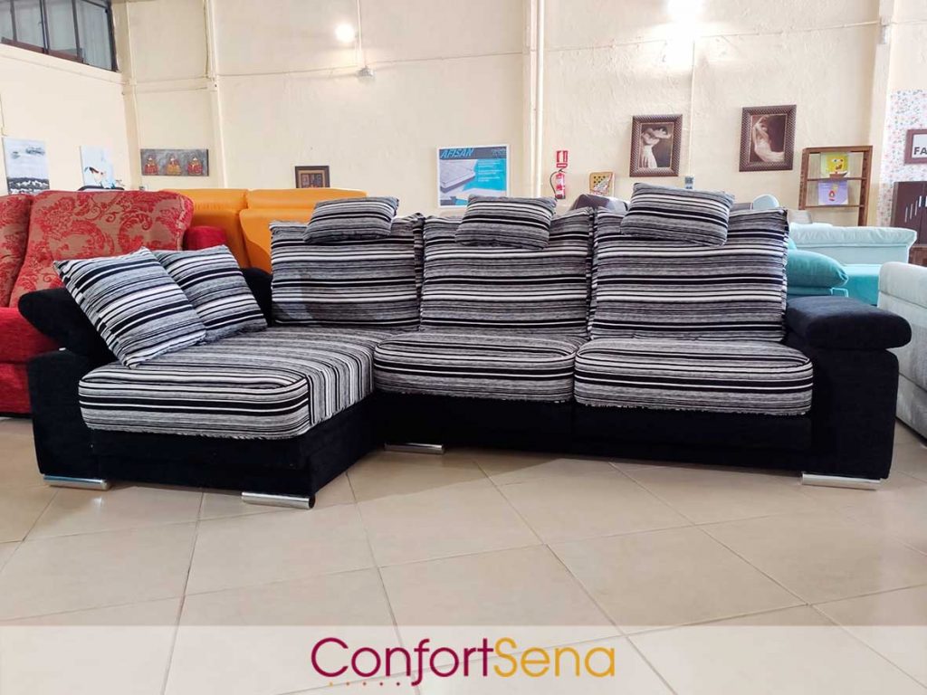 oferta de sofá de rayas con chaise longue en Granada