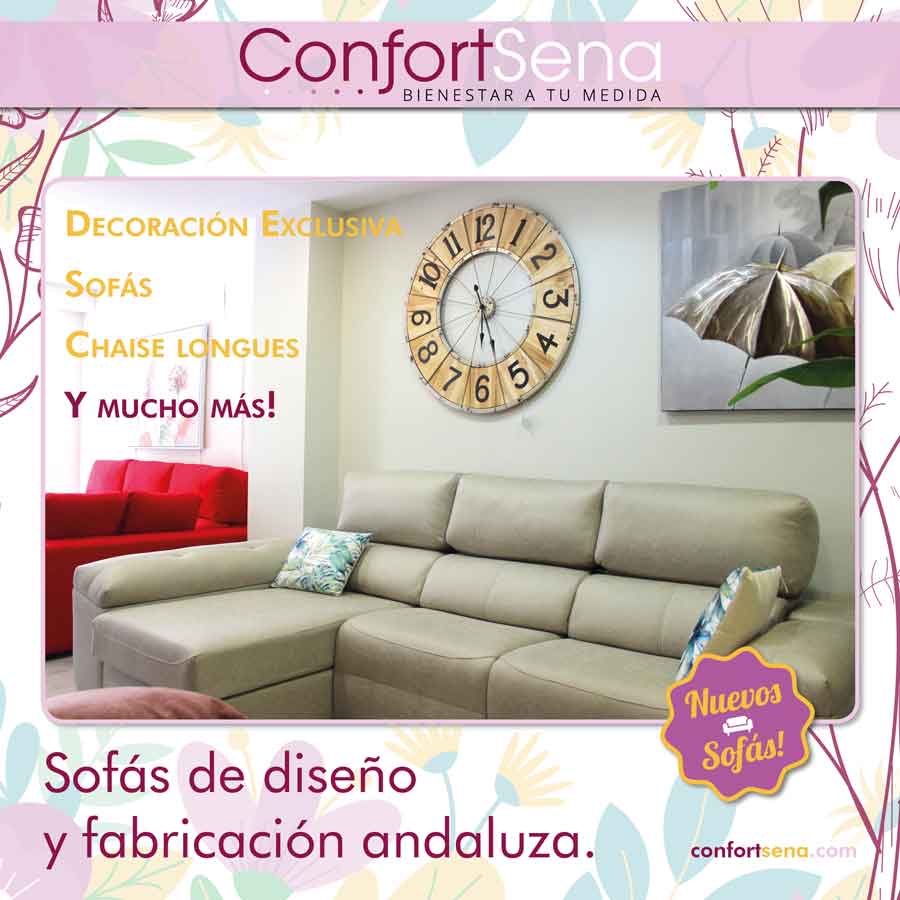 sofá con chaise longue de color claro en Granada en ConfortSena